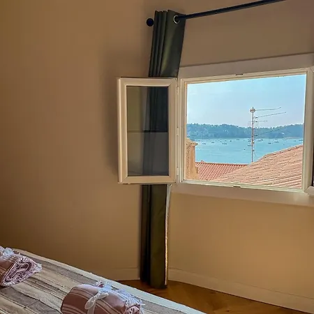 2 Pieces Renove Avec Vue