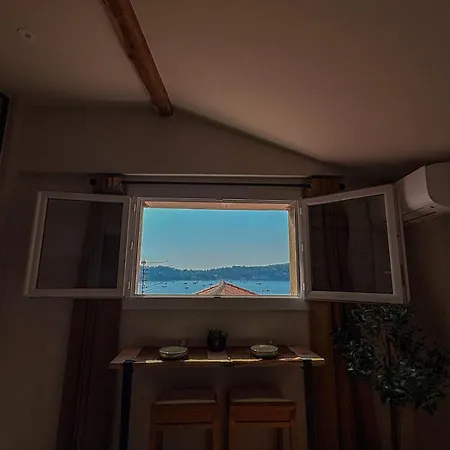 Apartment 2 Pieces Renove Avec Vue