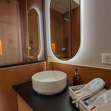 Apartment 2 Pieces Renove Avec Vue Villefranche-sur-Mer