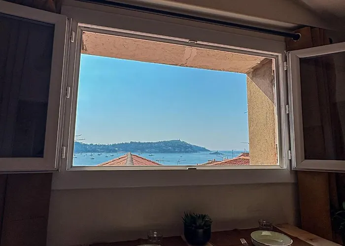2 Pieces Renove Avec Vue *