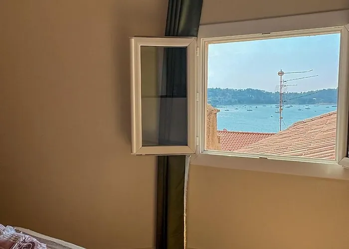 2 Pieces Renove Avec Vue