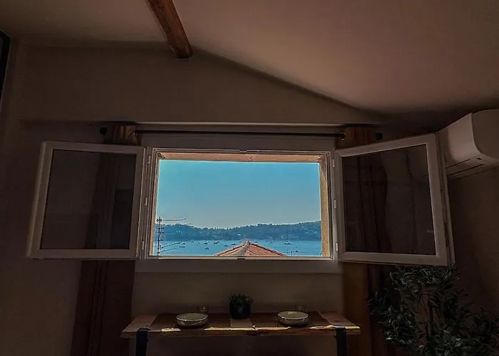 Lejlighed 2 Pieces Renove Avec Vue